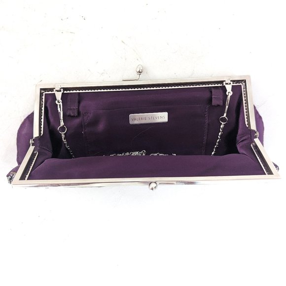Valerie Stevens Cute Beaded Hinged Clutch Purse w shoulder chain - Picture 4 of 8